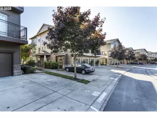 Photo #1: 20503365 Listing 