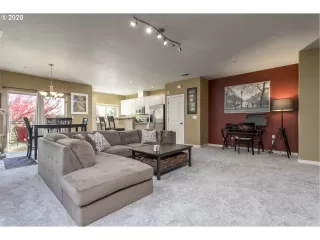 Photo #5: 20503365 Listing 