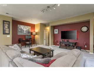 Photo #6: 20503365 Listing 