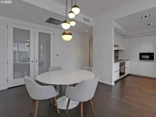 Photo #3: 20503667 Listing