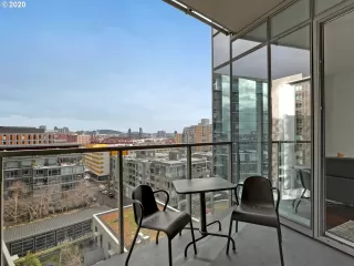 Photo #6: 20503667 Listing