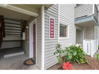 Photo #1: 20504151 Listing