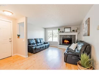 Photo #1: 20505058 Listing