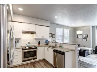 Photo #6: 20505975 Listing 