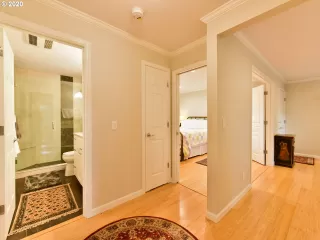 Photo #2: 20507634 Listing