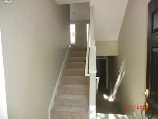 Photo #2: 20508057 Listing