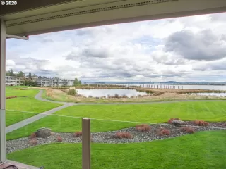 Photo #6: 20508540 Listing