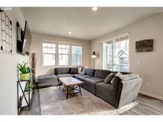 Photo #3: 20508930 Listing 