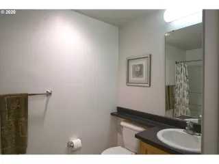 Photo #5: 20511473 Listing