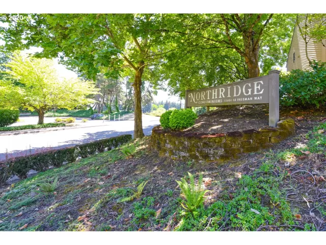 MLS: 20512298 Condo For Sale