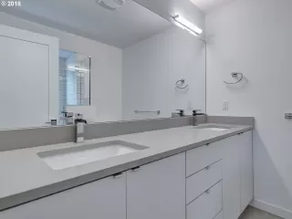 Photo #3: 20512621 Listing