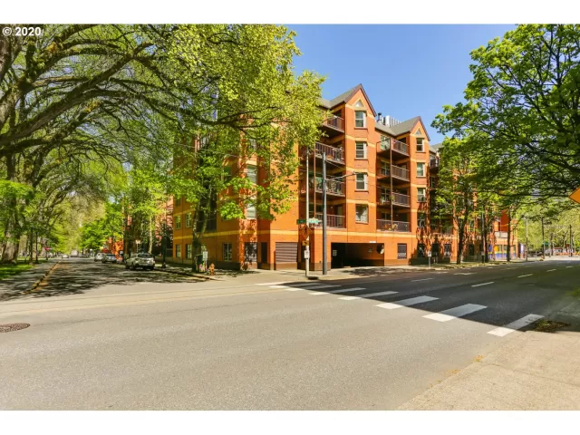 MLS: 20512664 Condo For Sale