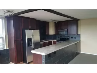 Photo #2: 20513596 Listing 