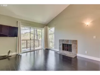 Photo #3: 20513675 Listing 
