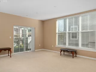 Photo #3: 20513878 Listing