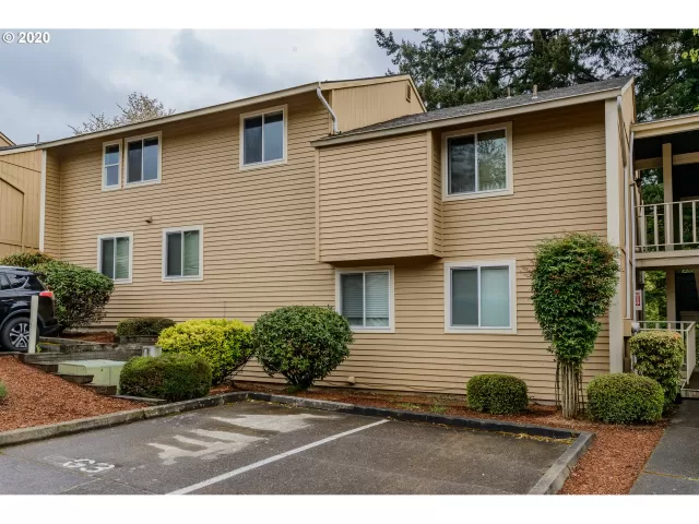 MLS: 20513926 Condo For Sale
