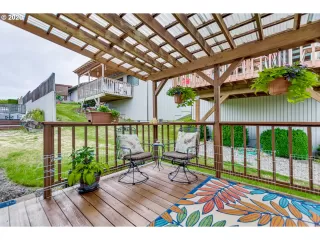 Photo #4: 20514855 Listing