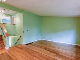 Photo #5: 20515732 Listing 