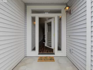 Photo #1: 20516927 Listing