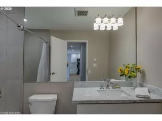 Photo #3: 20516929 Listing