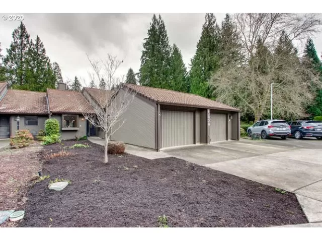 MLS: 20517553 Condo For Sale