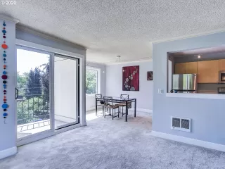 Photo #5: 20517894 Listing 