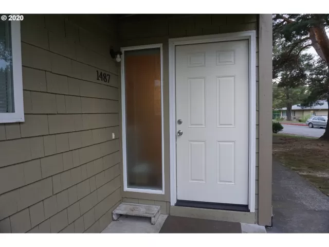 MLS: 20518972 Condo For Sale