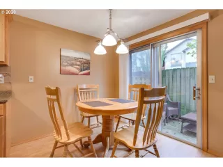 Photo #3: 20519529 Listing 