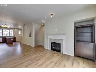 Photo #2: 20520209 Listing 