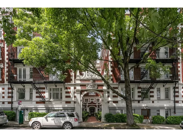 MLS: 20521555 Condo For Sale