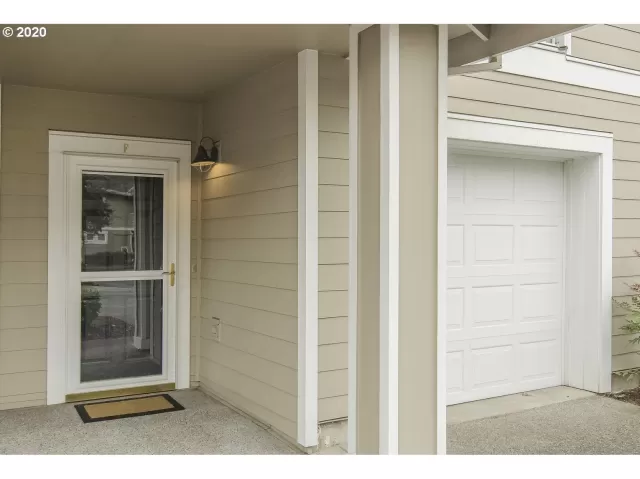 MLS: 20521581 Condo For Sale