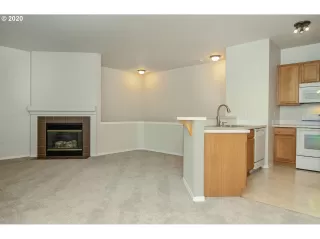 Photo #3: 20521581 Listing 
