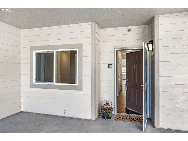 MLS: 20521795 Condo For Sale