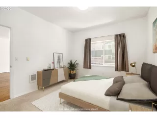 Photo #2: 20521795 Listing