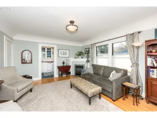 Photo #3: 20522160 Listing 