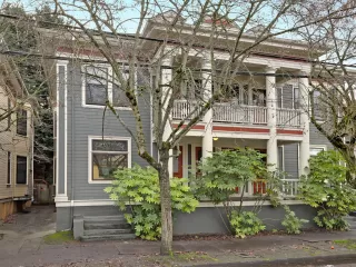 Click for more information on MLS # 20523256 : 824 NE HANCOCK ST More Details about MLS # 20523256 : 824 NE HANCOCK ST