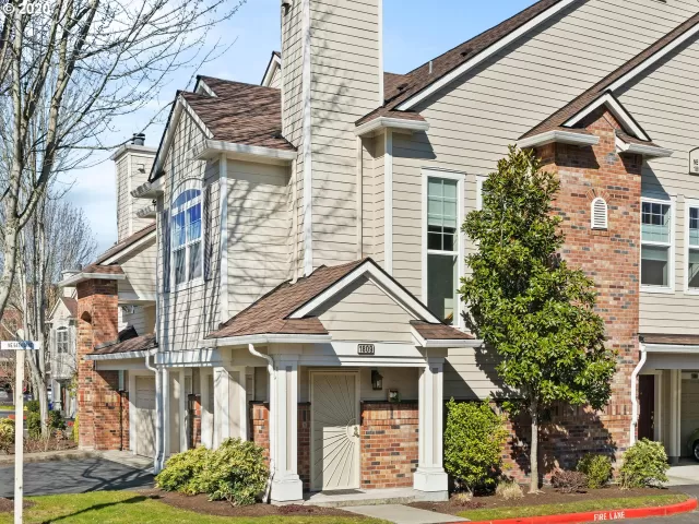 MLS: 20526336 Condo For Sale