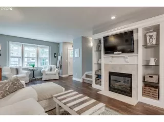 Photo #4: 20526424 Listing 