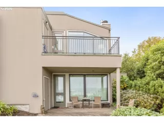 Photo #2: 20526626 Listing 