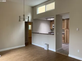 Photo #2: 20527314 Listing 