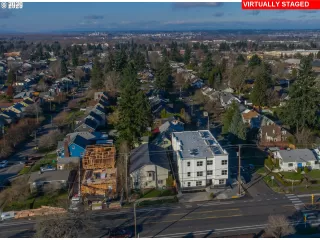 Photo #1: 20527326 Listing