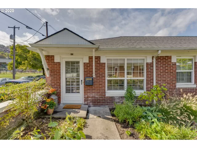 MLS: 20527822 Condo For Sale