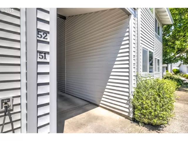 MLS: 205278477 Condo For Sale