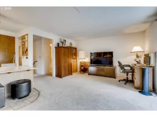 Photo #4: 20527887 Listing 