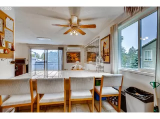 Photo #5: 20527887 Listing 