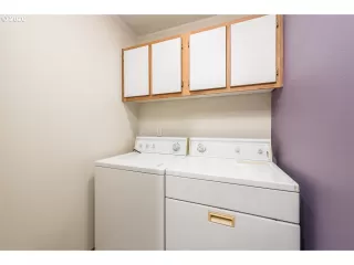 Photo #1: 20529182 Listing