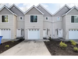 Photo #2: 20529275 Listing 