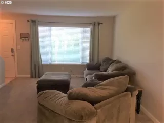 Photo #2: 20529825 Listing 