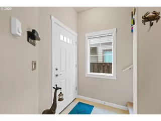 Photo #3: 20531484 Listing 