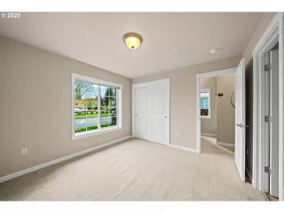 Photo #5: 20531484 Listing 